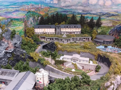 Weltkulturerbe Thermalbad Wiesenbad - Die Gesundheitsquelle im Erzgebirge
